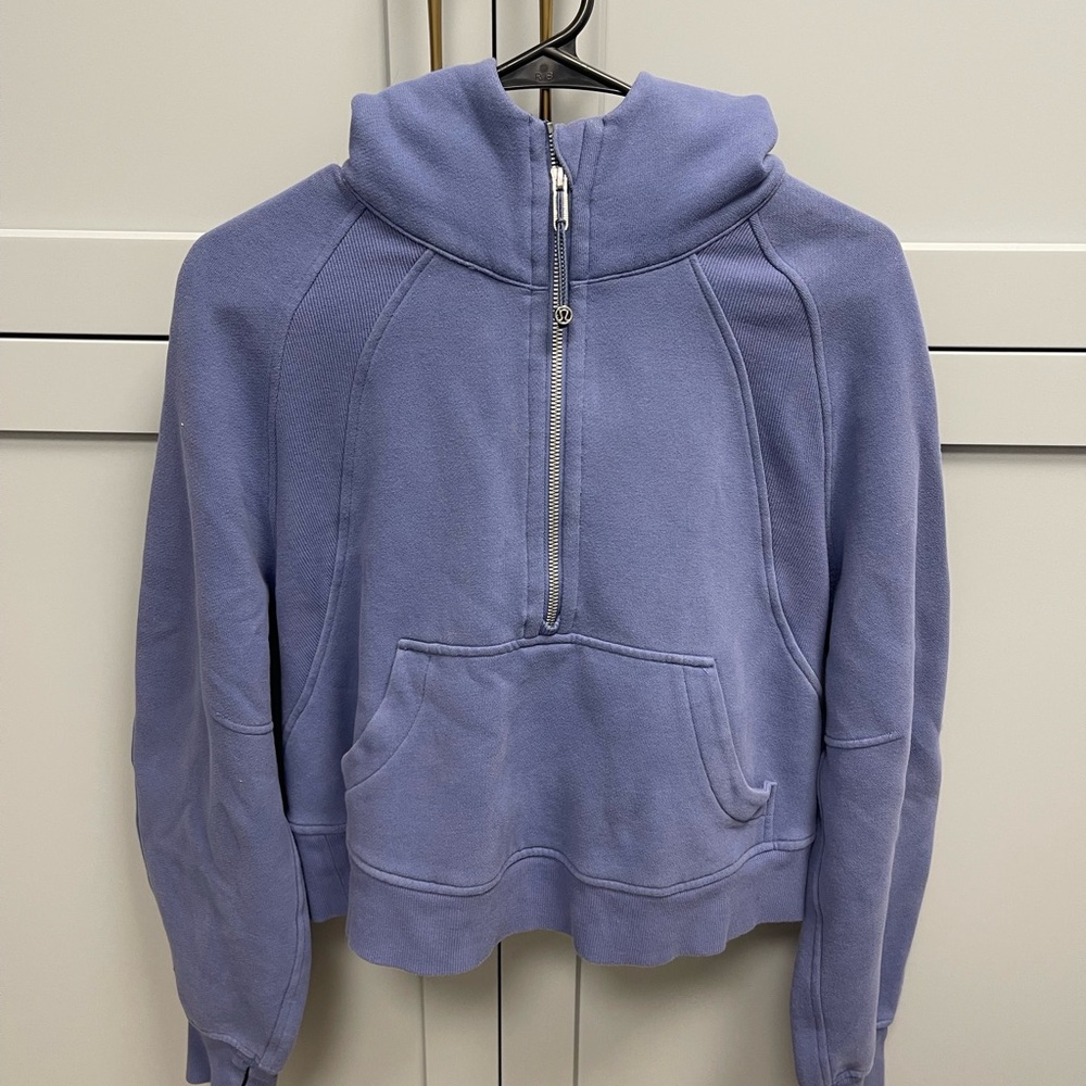 Lululemon Half-Zip Scuba Hoodie
Size XS / 2
Color: Soft lavender / periwinkle